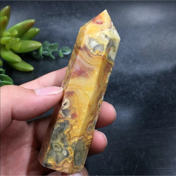 Beautiful Agate ✨Charged✨ gemstone tower - Picture 2 of 5